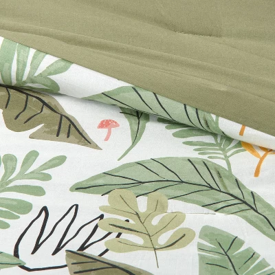 Toddler Botanical Print Kids' Comforter Green - Pillowfort™ - Image 2
