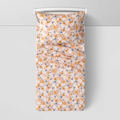 Toddler Vintage Floral Print Cotton Kids' Sheet Set - Pillowfort™